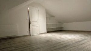 Pièce terminée après aménagement