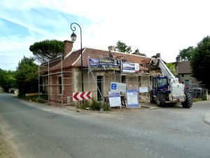 Longère de Lurais couverture des lucarnes